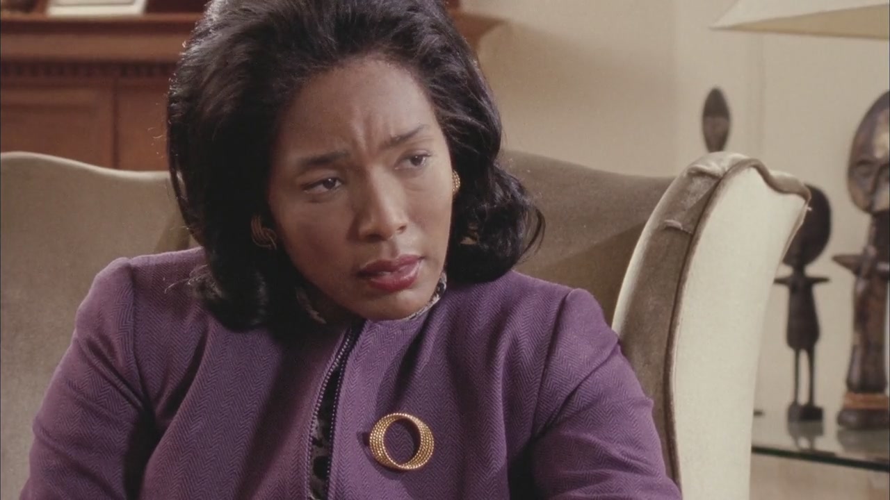 Betty_Coretta-Screencaps-1286.jpg