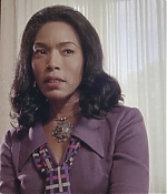 Betty_Coretta-Screencaps-0813.jpg