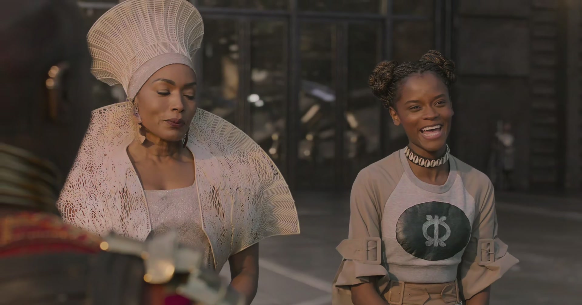 BlackPanther-Screencaps-0019.jpg