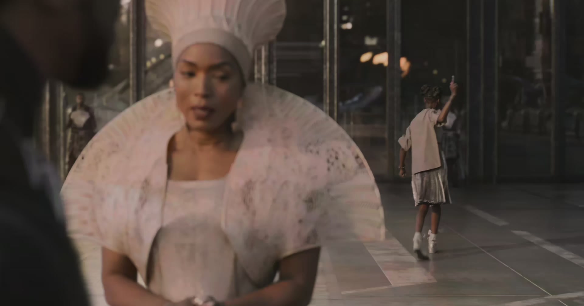 BlackPanther-Screencaps-0020.jpg