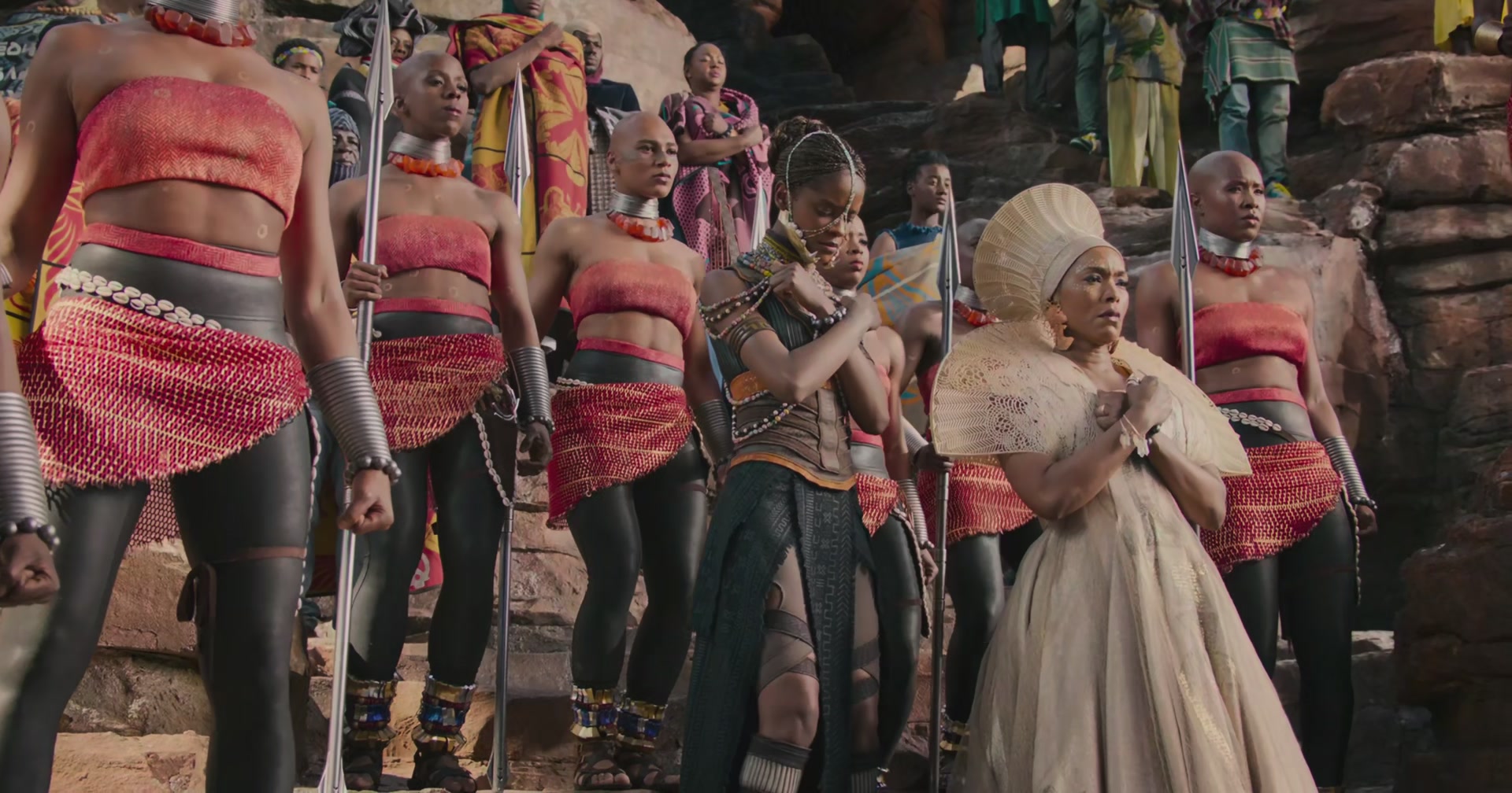 BlackPanther-Screencaps-0043.jpg