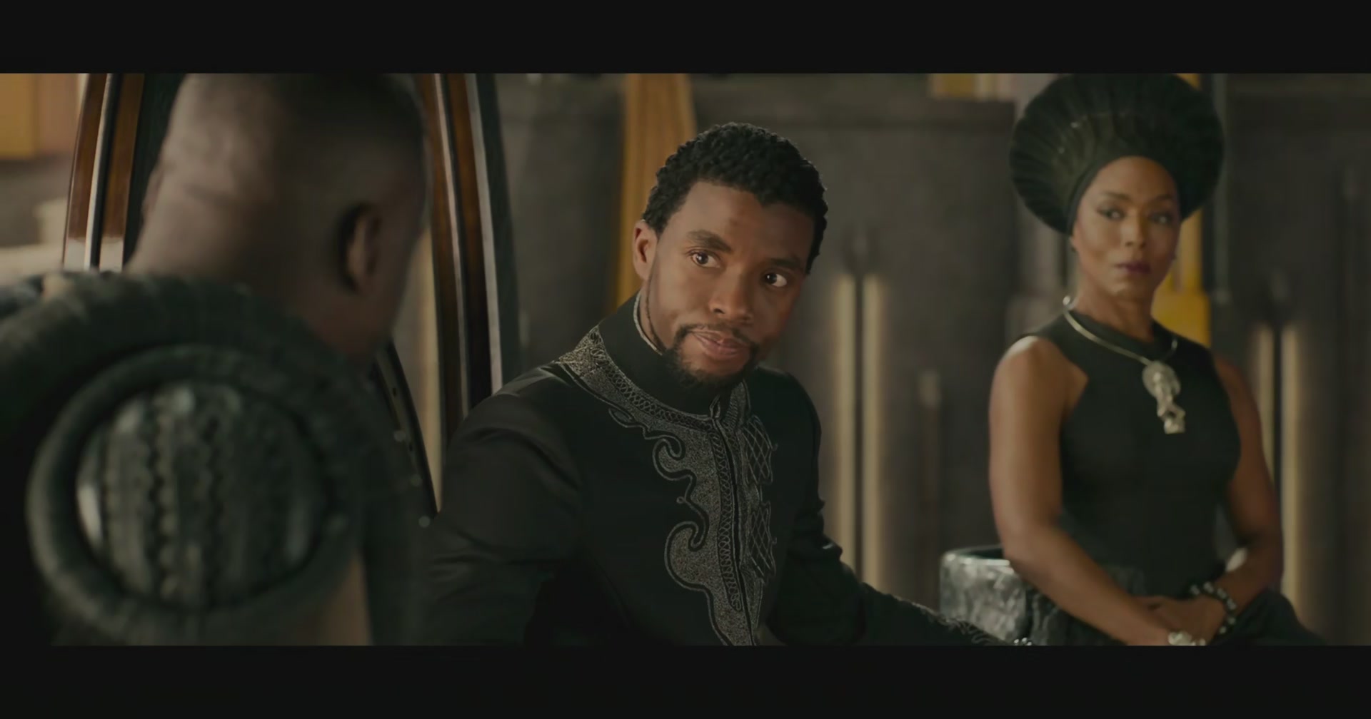 BlackPanther-Screencaps-0098.jpg