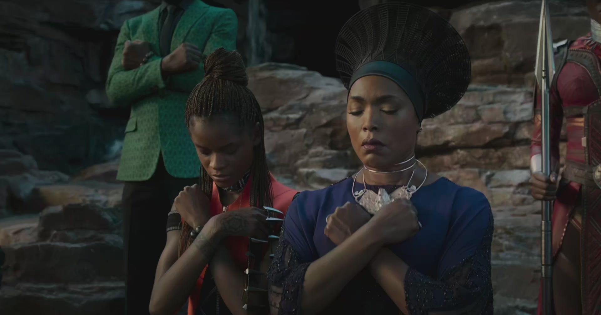 BlackPanther-Screencaps-0142.jpg