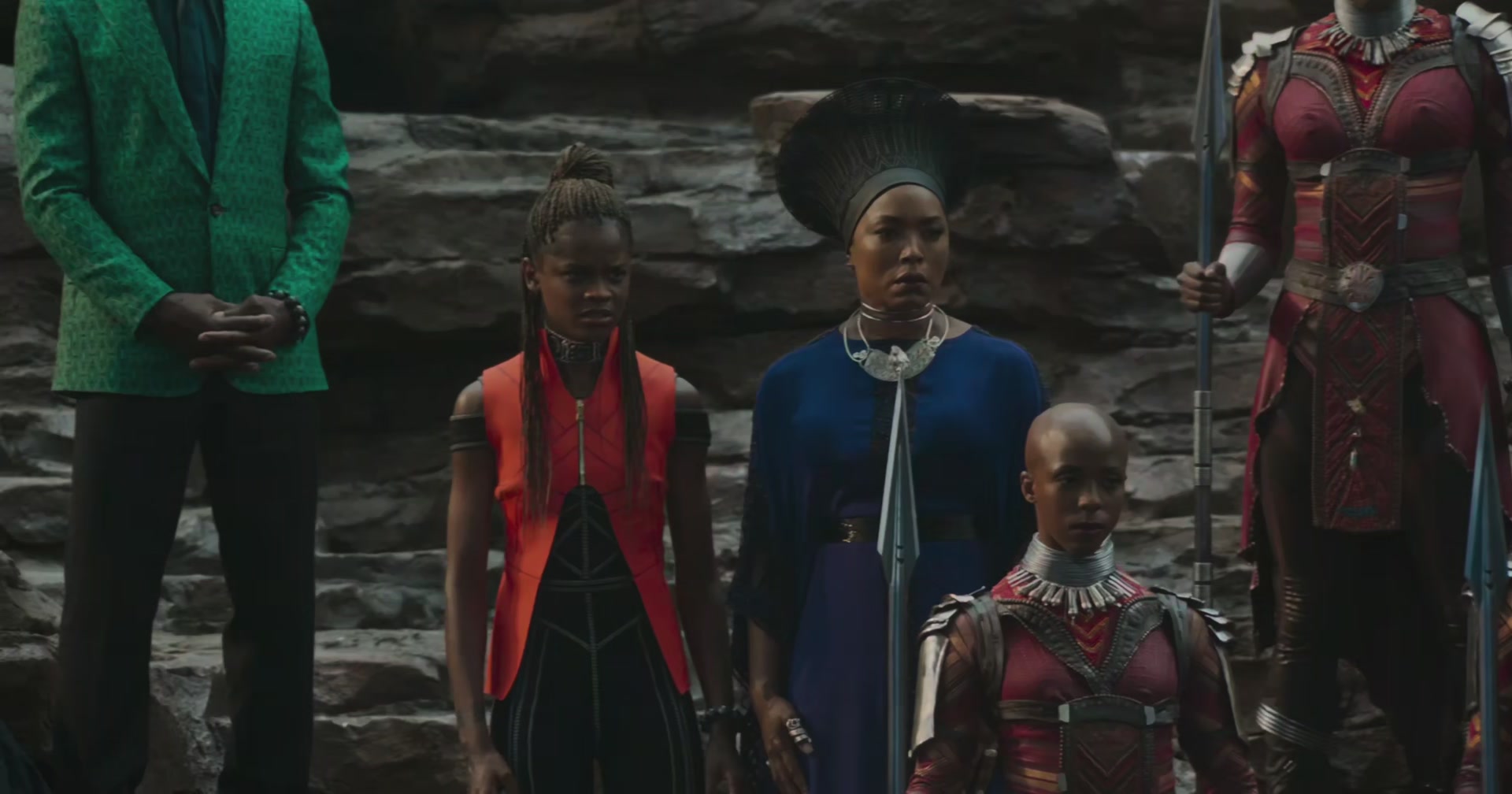 BlackPanther-Screencaps-0149.jpg