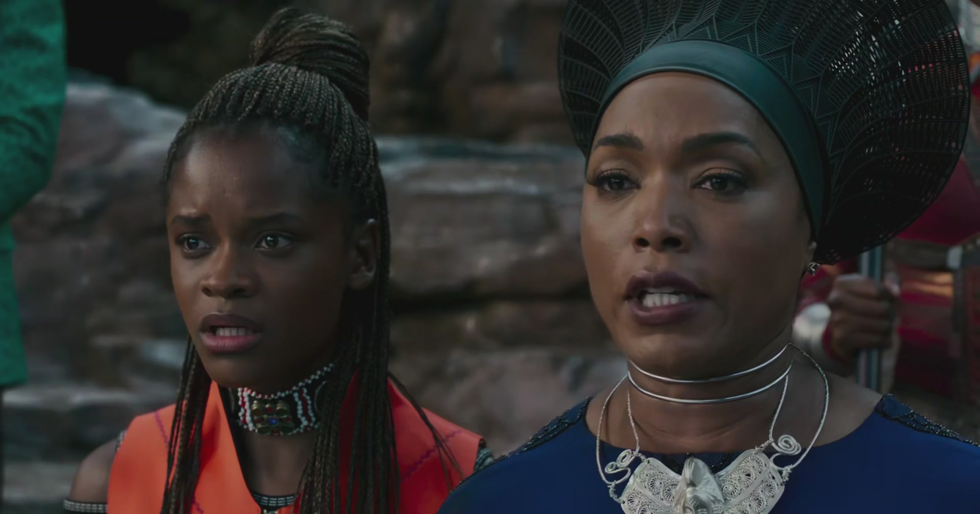 BlackPanther-Screencaps-0152.jpg