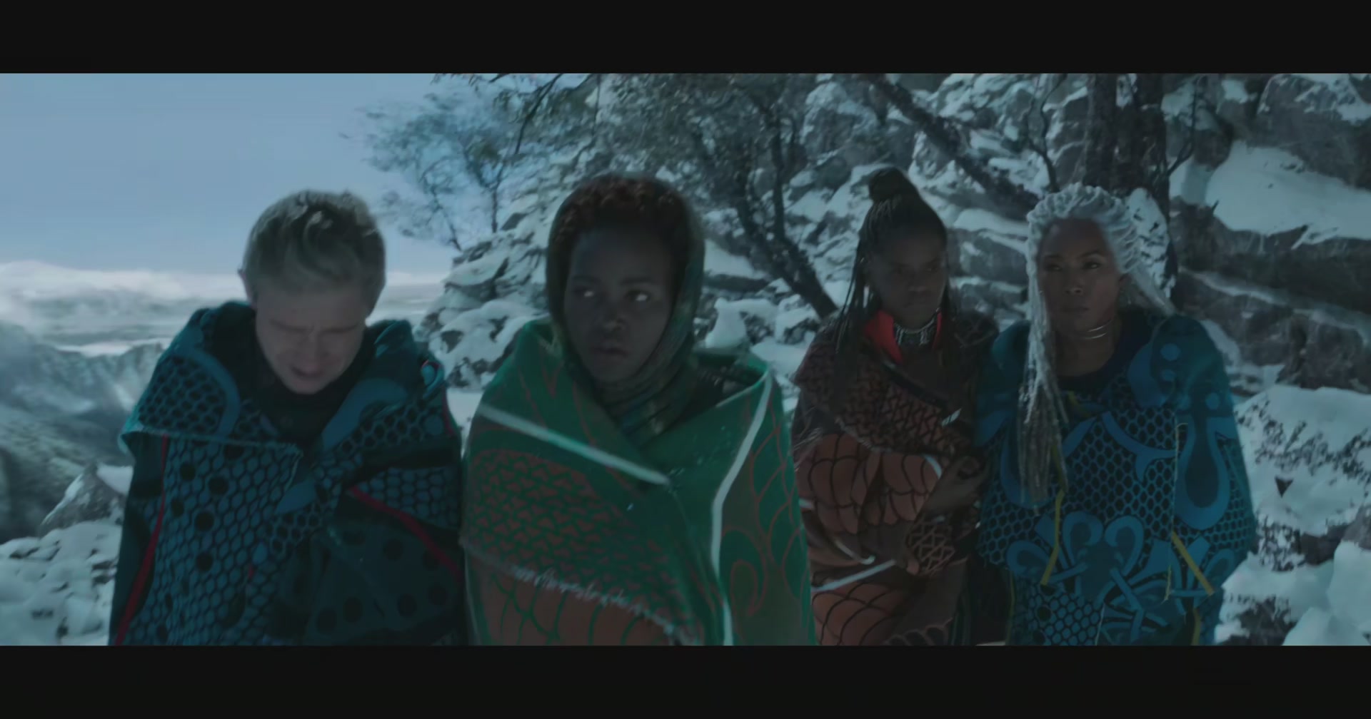 BlackPanther-Screencaps-0206.jpg