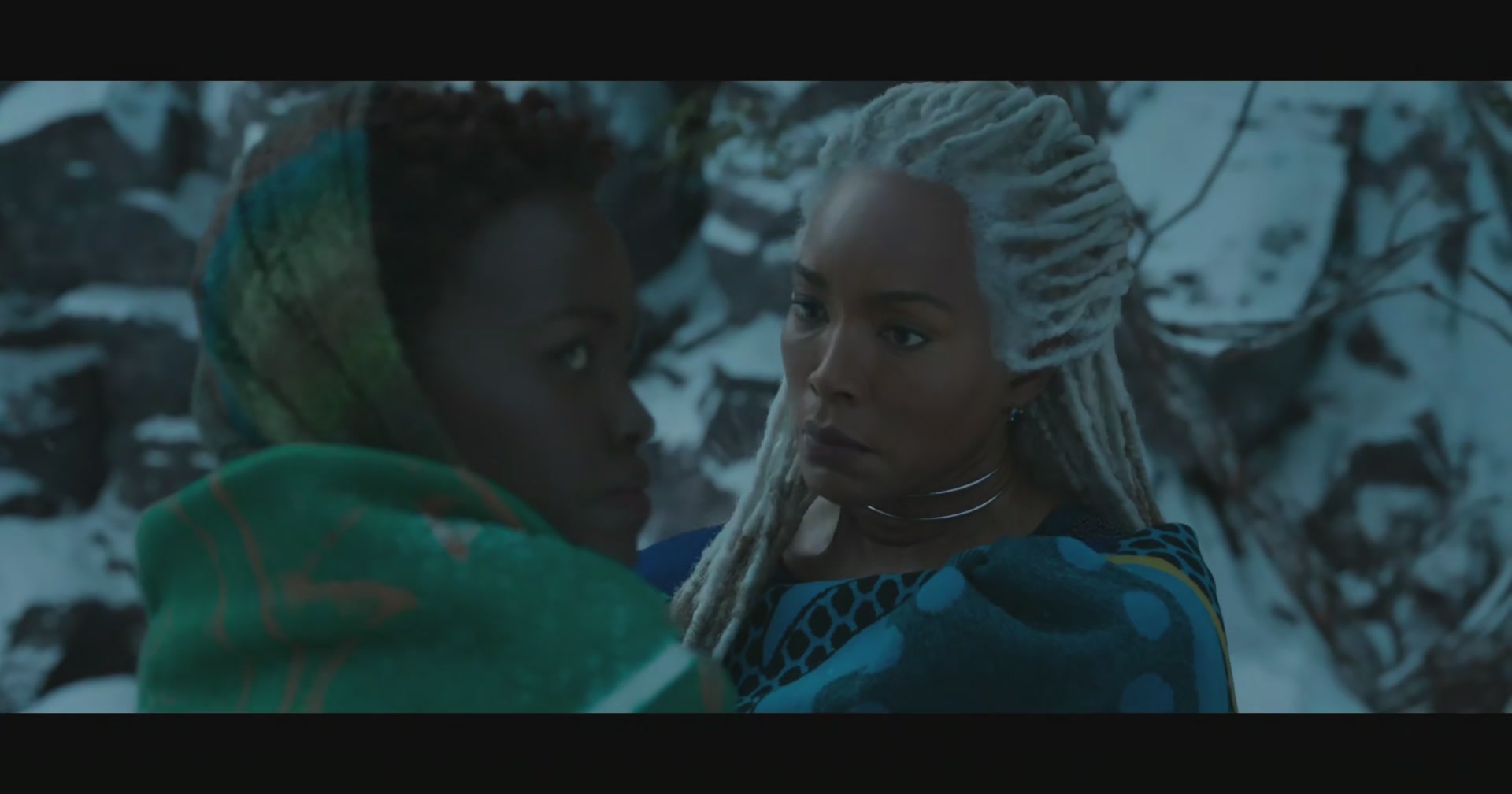 BlackPanther-Screencaps-0221.jpg