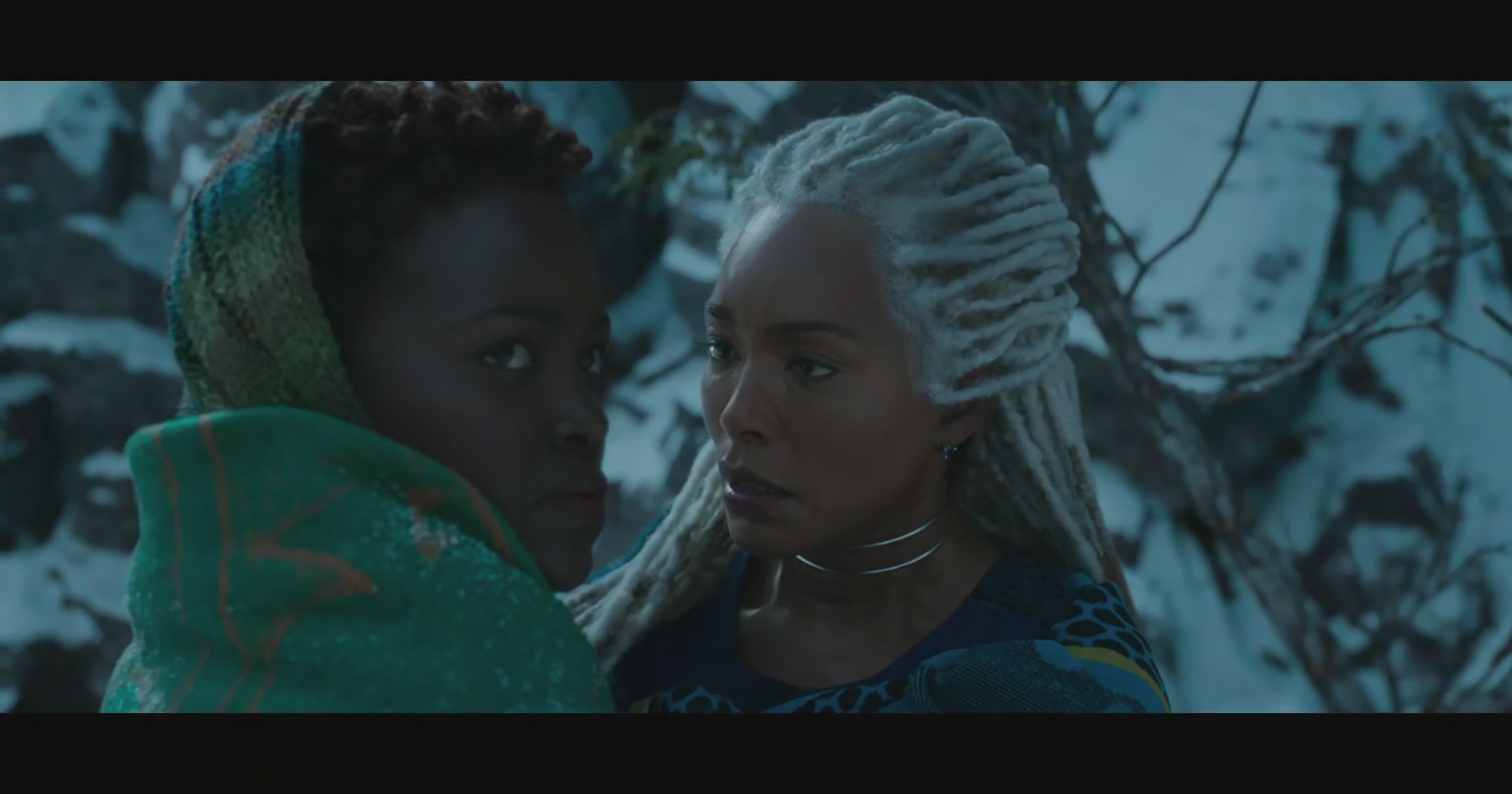 BlackPanther-Screencaps-0224.jpg