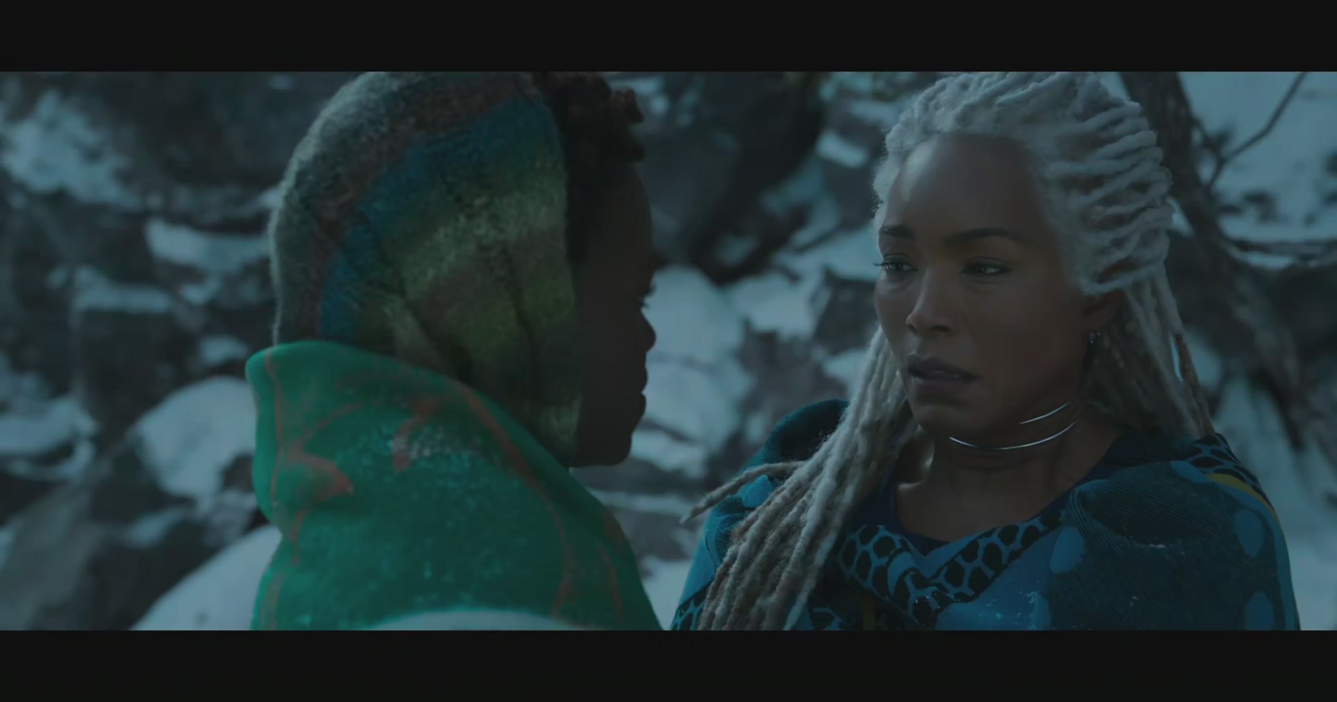 BlackPanther-Screencaps-0227.jpg