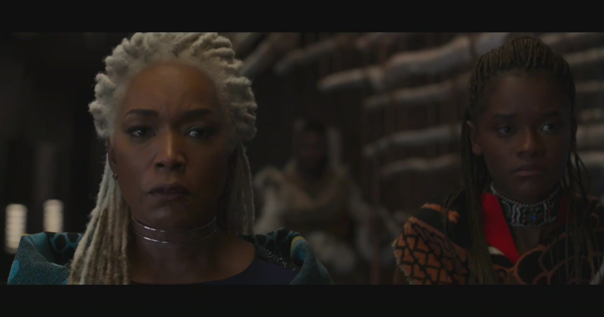 BlackPanther-Screencaps-0255.jpg