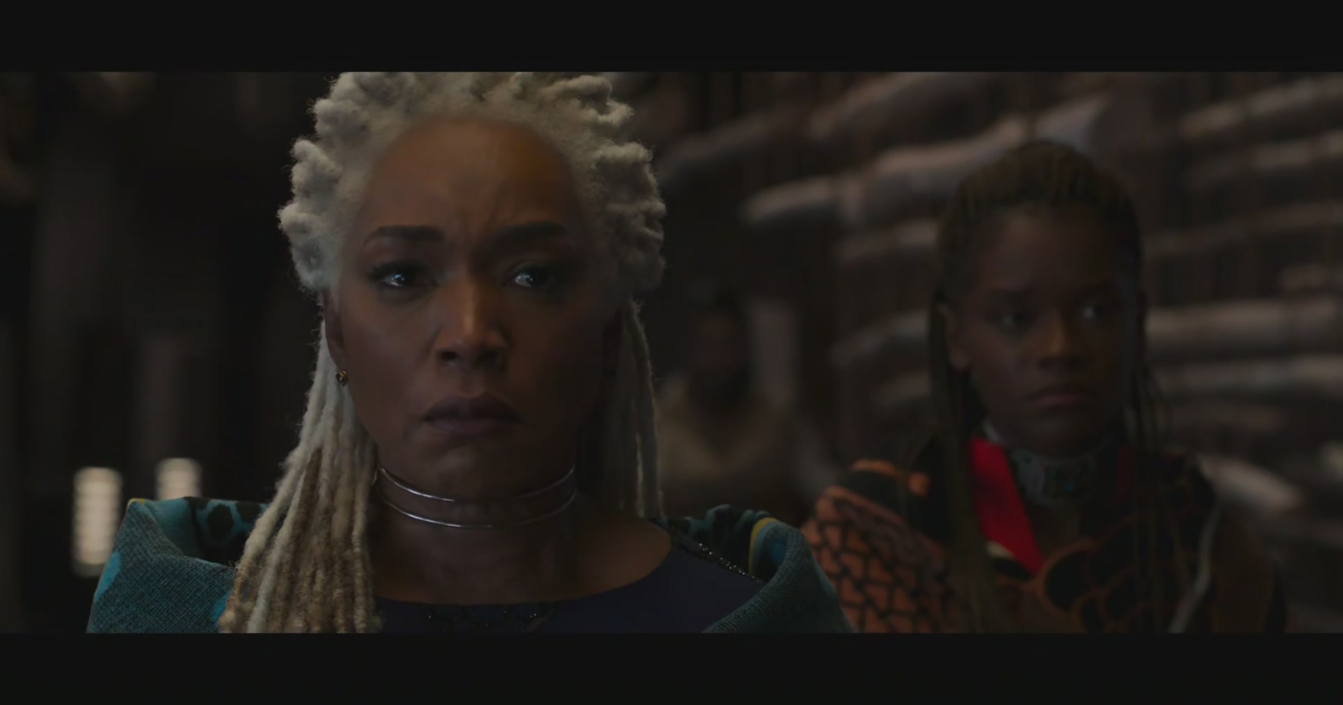 BlackPanther-Screencaps-0260.jpg