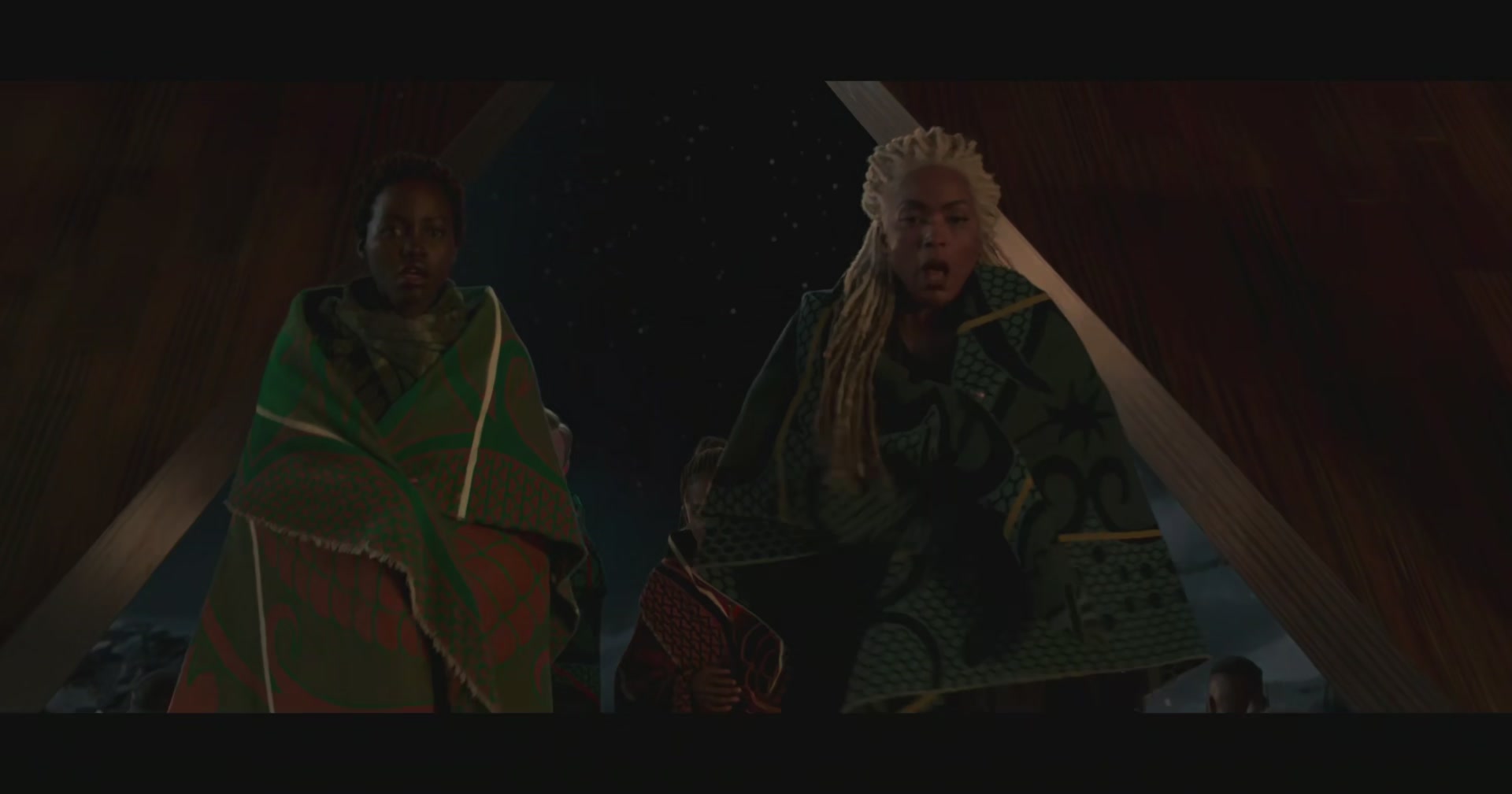 BlackPanther-Screencaps-0286.jpg