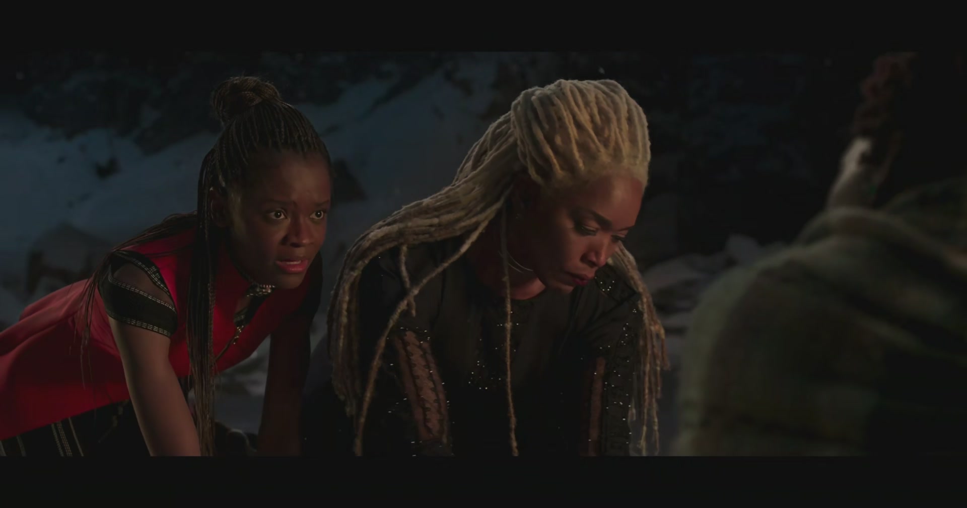 BlackPanther-Screencaps-0297.jpg