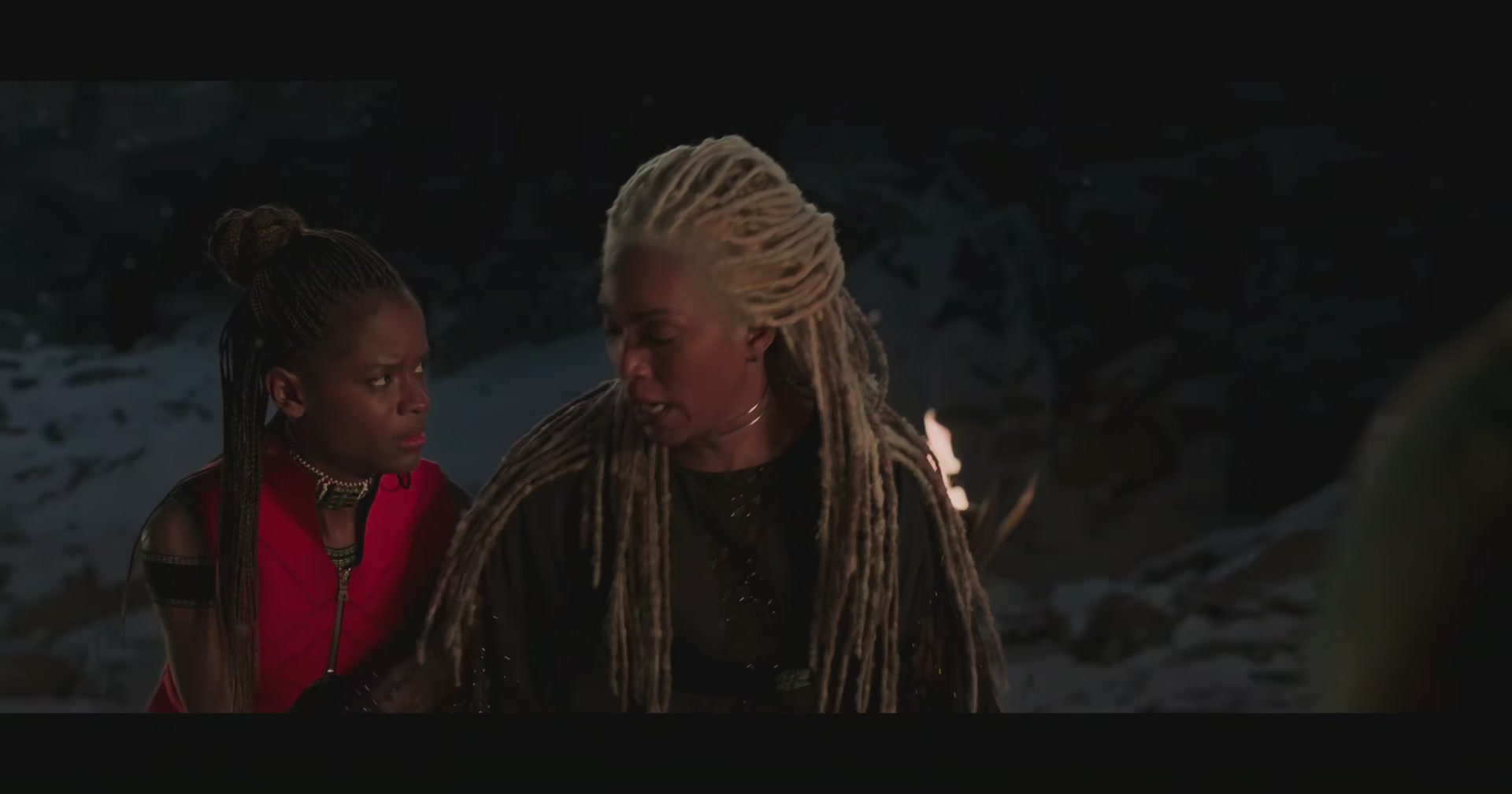 BlackPanther-Screencaps-0315.jpg