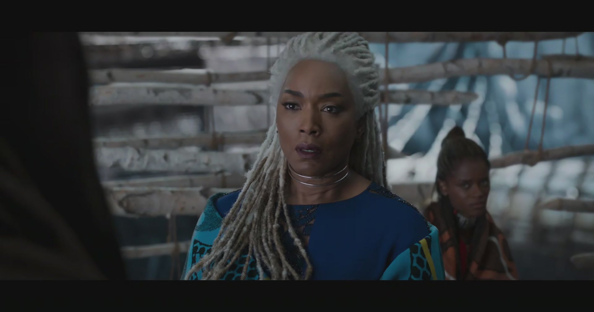 BlackPanther-Screencaps-0337.jpg