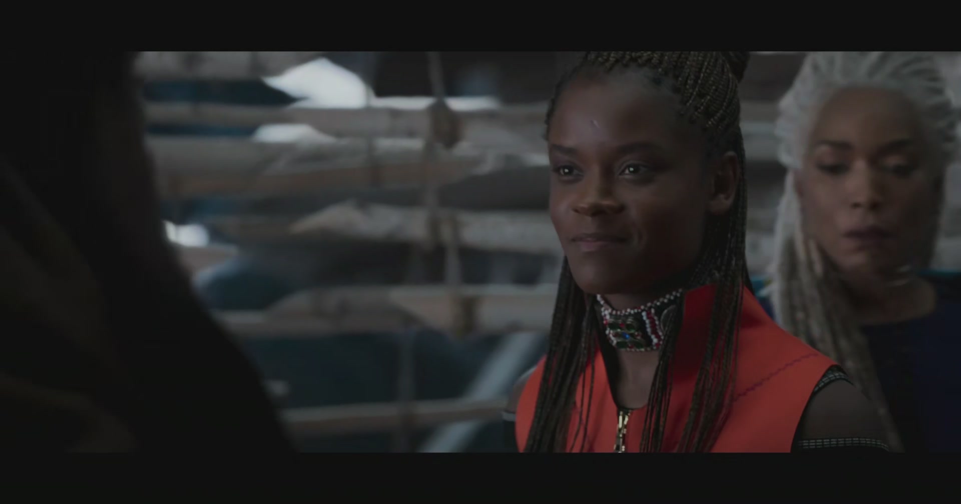 BlackPanther-Screencaps-0346.jpg