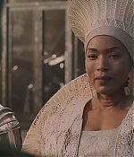 BlackPanther-Screencaps-0014.jpg