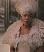 BlackPanther-Screencaps-0022.jpg