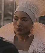 BlackPanther-Screencaps-0025.jpg