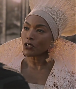 BlackPanther-Screencaps-0026.jpg