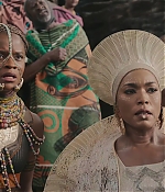 BlackPanther-Screencaps-0073.jpg