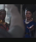 BlackPanther-Screencaps-0121.jpg