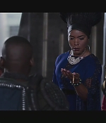 BlackPanther-Screencaps-0123.jpg