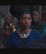 BlackPanther-Screencaps-0128.jpg