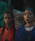 BlackPanther-Screencaps-0144.jpg