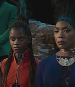 BlackPanther-Screencaps-0145.jpg