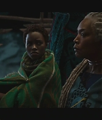 BlackPanther-Screencaps-0272.jpg