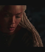 BlackPanther-Screencaps-0320.jpg