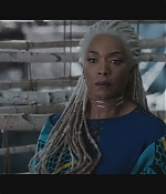 BlackPanther-Screencaps-0336.jpg