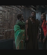 BlackPanther-Screencaps-0351.jpg