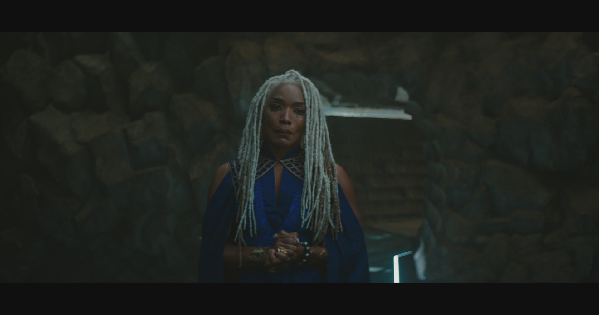 BlackPantherWakandaForever-Screencaps-0003.jpg