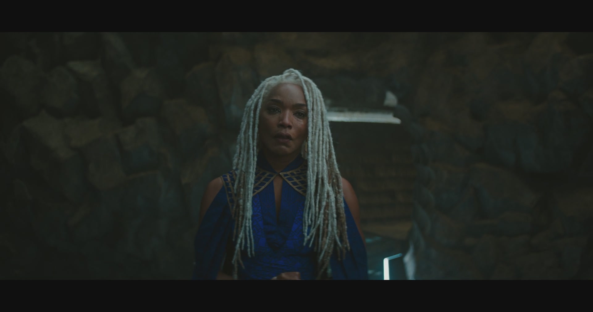 BlackPantherWakandaForever-Screencaps-0004.jpg