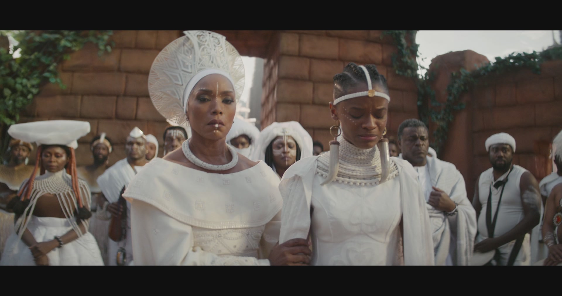 BlackPantherWakandaForever-Screencaps-0047.jpg