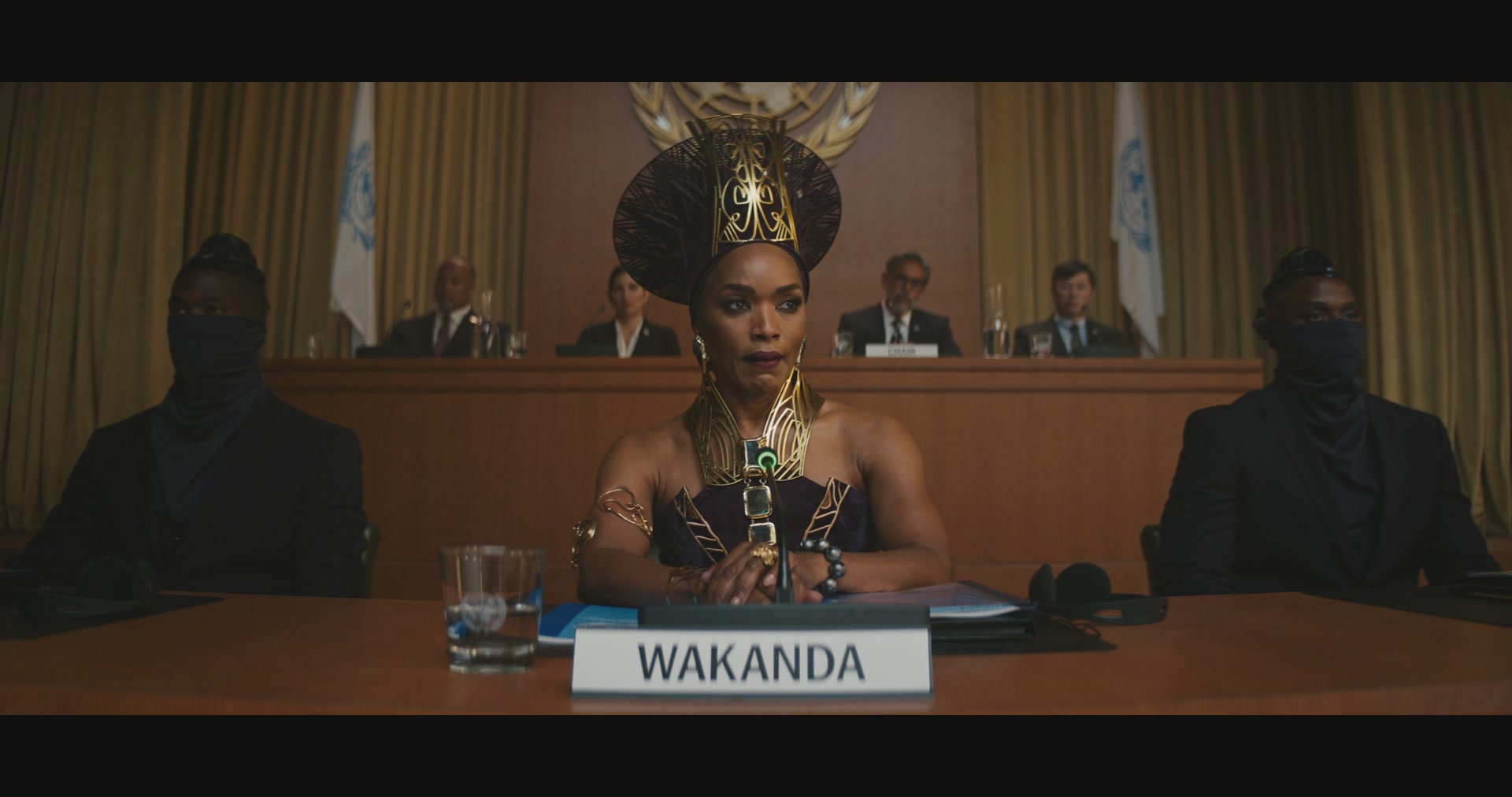 BlackPantherWakandaForever-Screencaps-0101.jpg