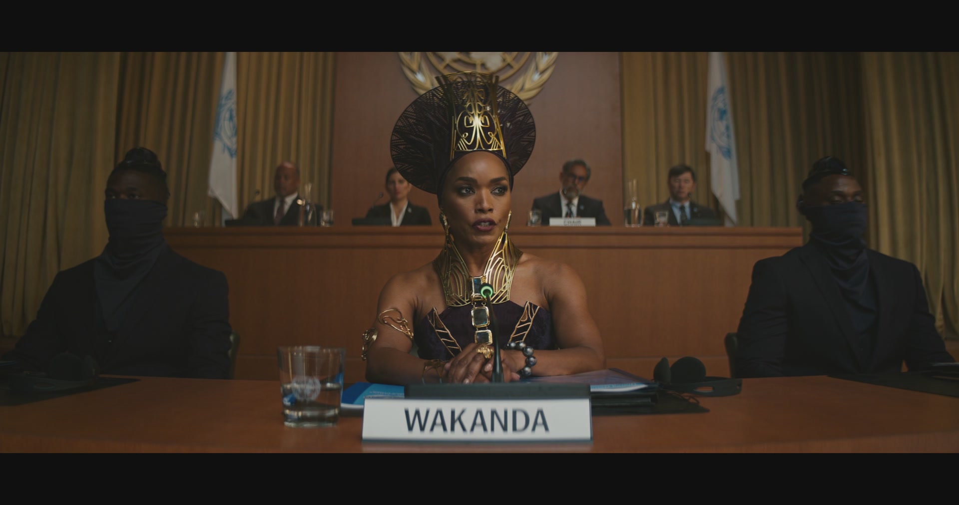 BlackPantherWakandaForever-Screencaps-0102.jpg