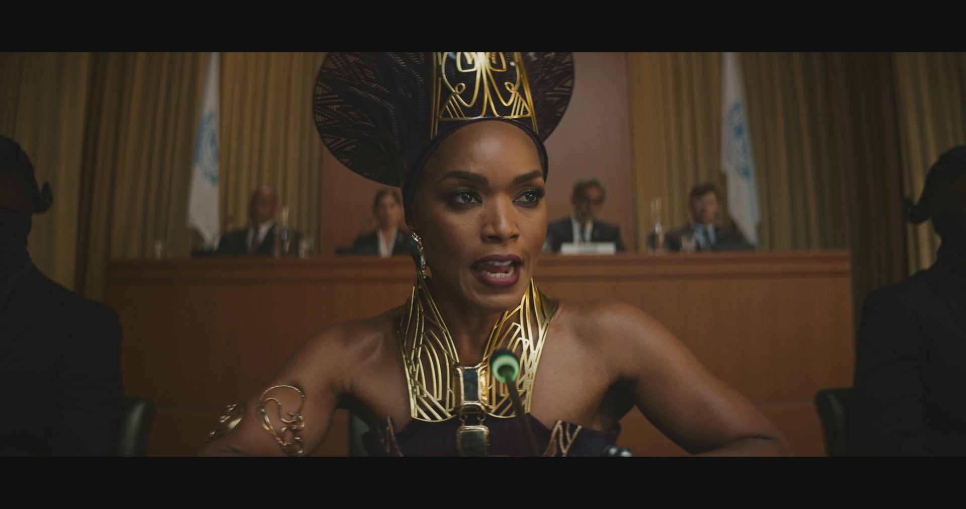 BlackPantherWakandaForever-Screencaps-0129.jpg