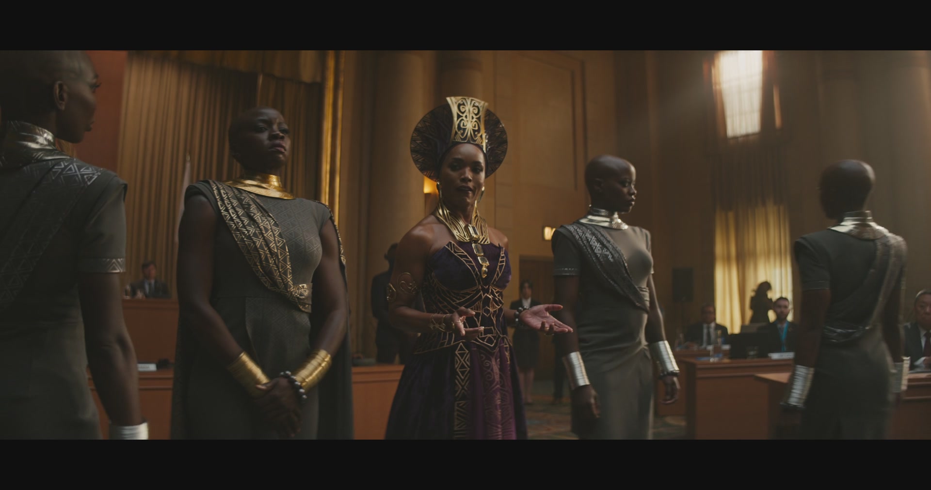 BlackPantherWakandaForever-Screencaps-0167.jpg