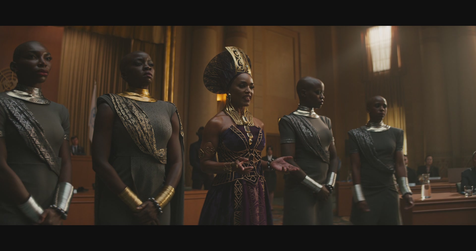 BlackPantherWakandaForever-Screencaps-0168.jpg