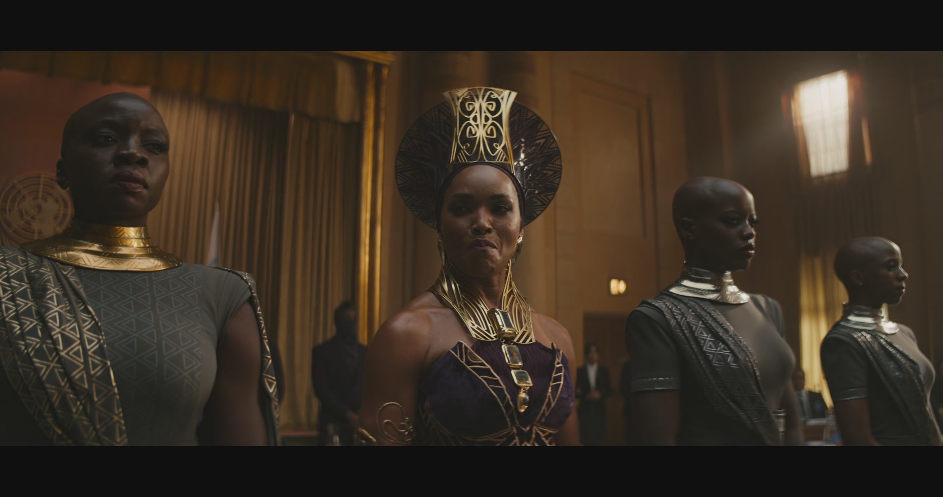 BlackPantherWakandaForever-Screencaps-0176.jpg