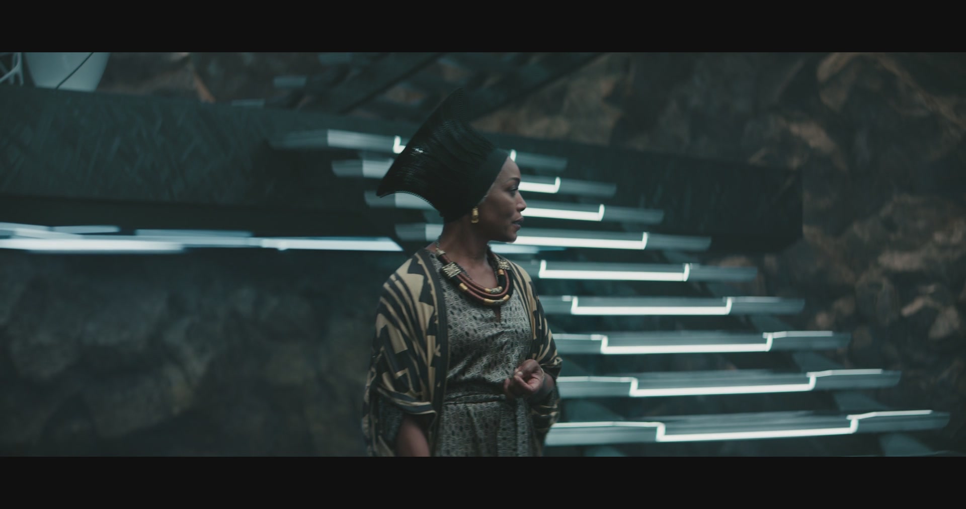 BlackPantherWakandaForever-Screencaps-0203.jpg