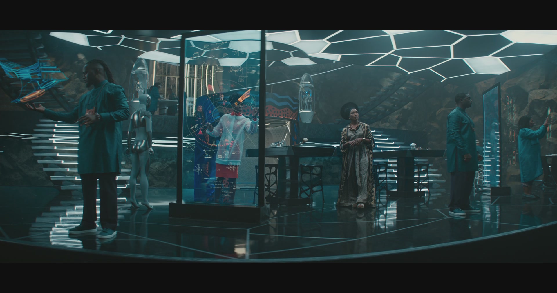 BlackPantherWakandaForever-Screencaps-0210.jpg