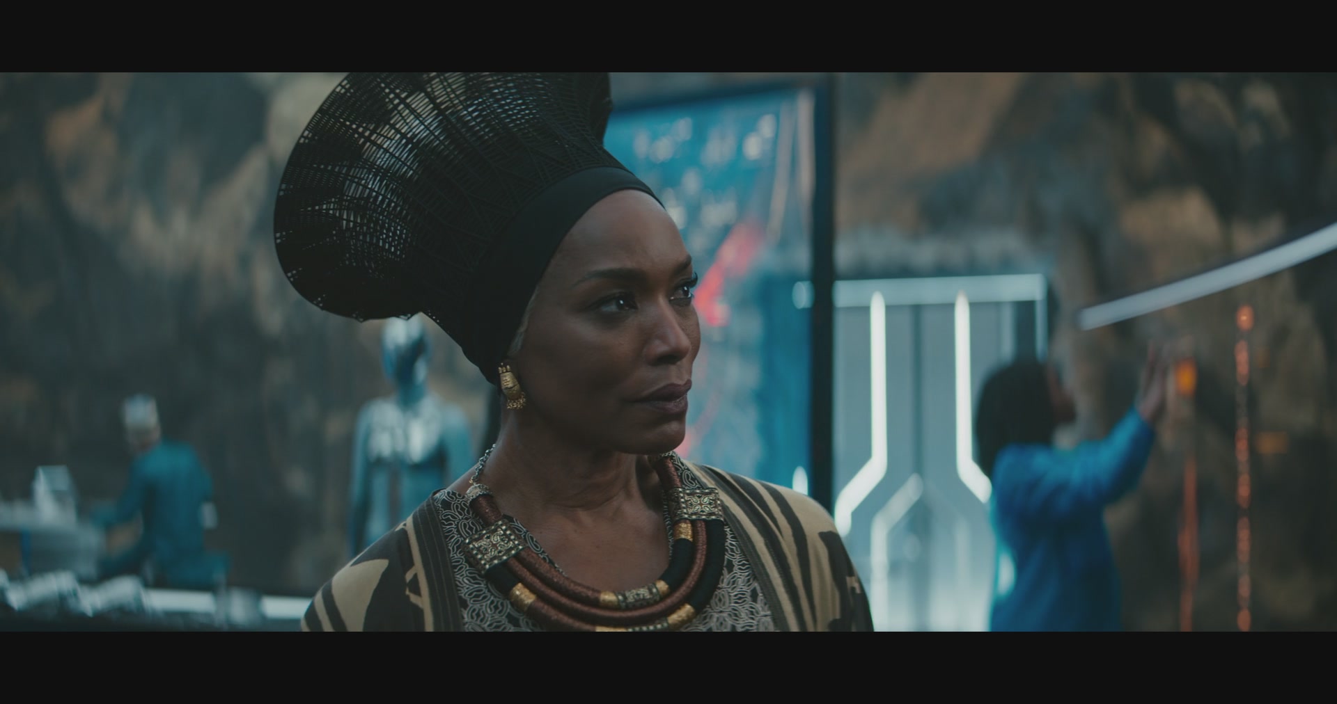 BlackPantherWakandaForever-Screencaps-0214.jpg