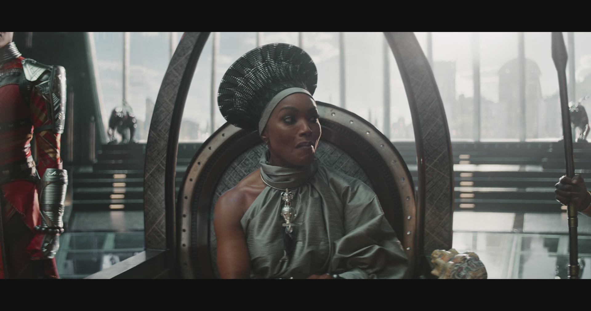 BlackPantherWakandaForever-Screencaps-0453.jpg