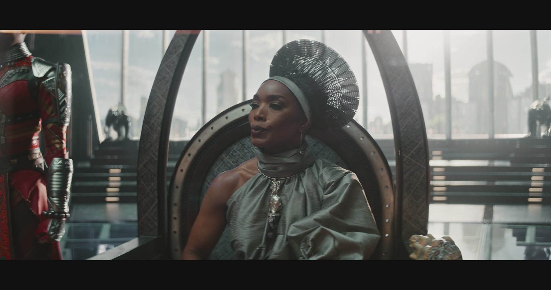 BlackPantherWakandaForever-Screencaps-0461.jpg