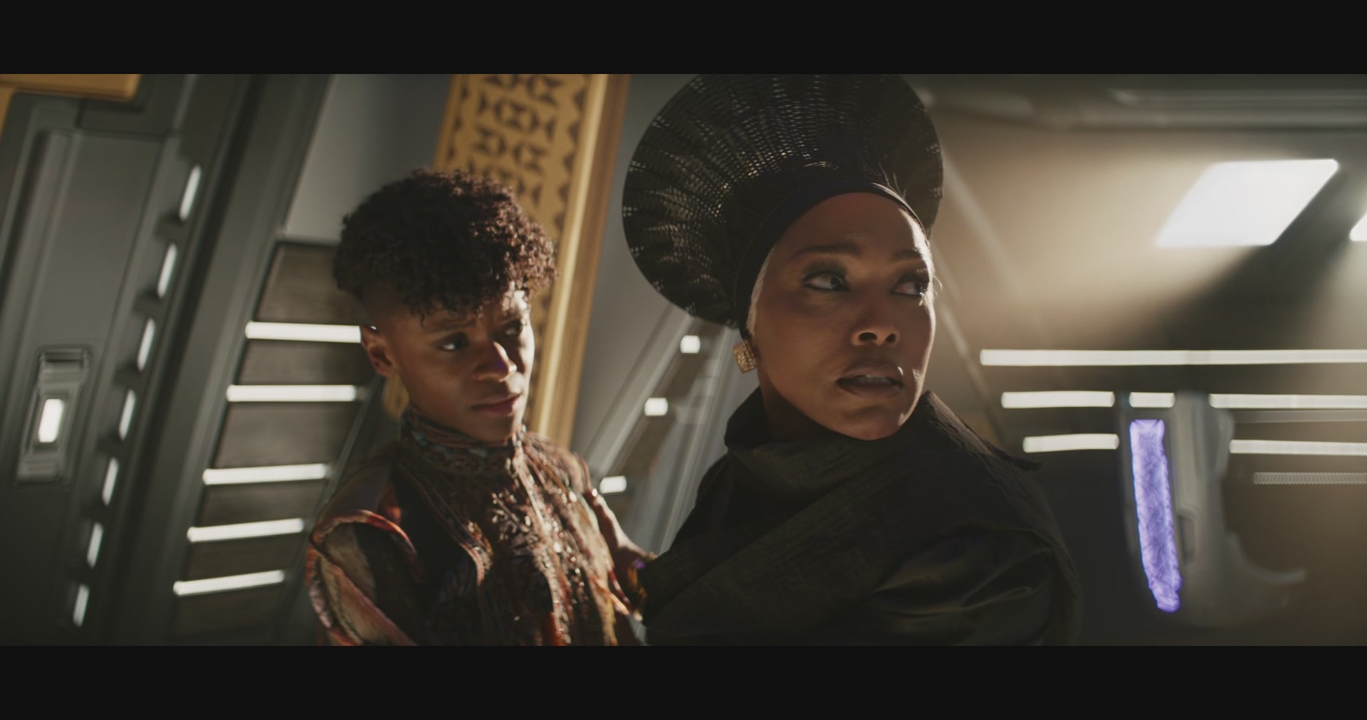 BlackPantherWakandaForever-Screencaps-0799.jpg