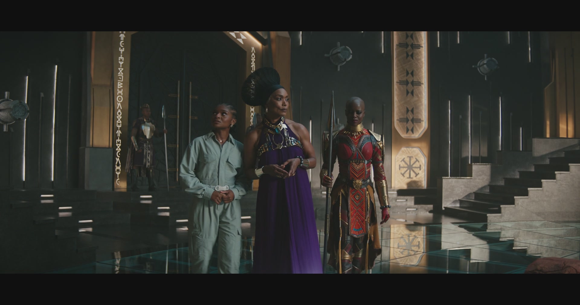 BlackPantherWakandaForever-Screencaps-0801.jpg